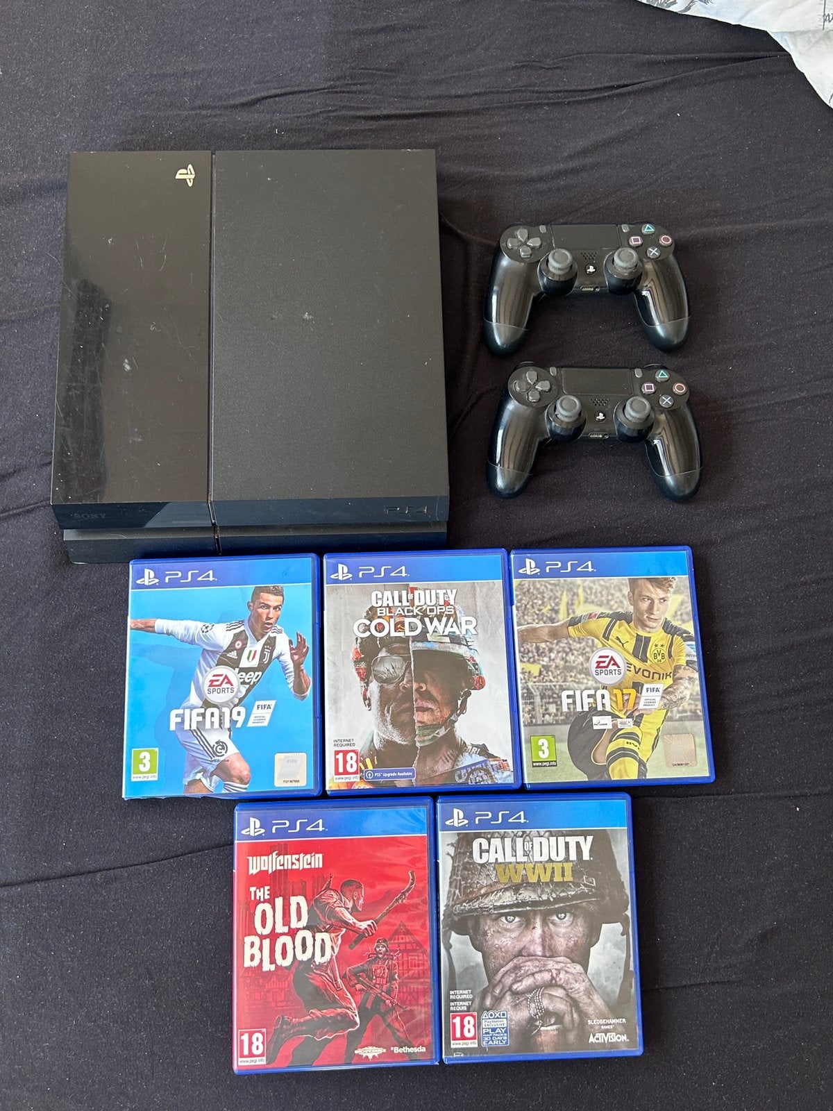 Playstation 4 + games + 2 controllers, Met games, Met 2 controllers, Ophalen of Verzenden, Zo goed als nieuw