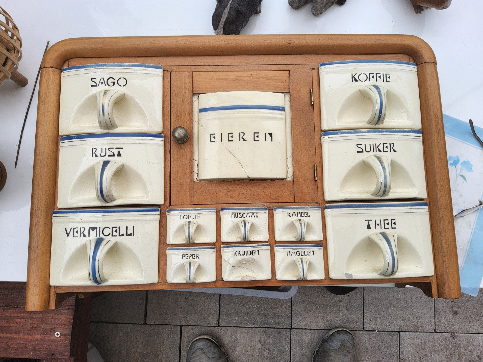 Vintage kruidenrek met porseleinen bakjes, Antiek en Kunst, Ophalen