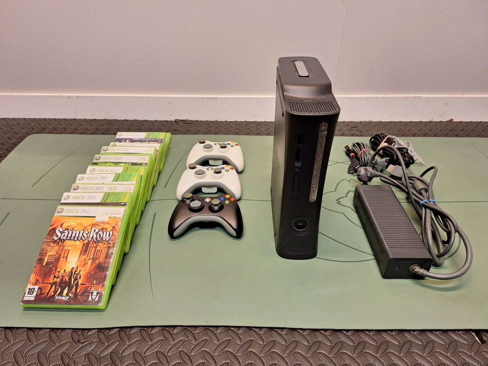 Xbox 360 met 3 controllers en 10 games, Ophalen of Verzenden