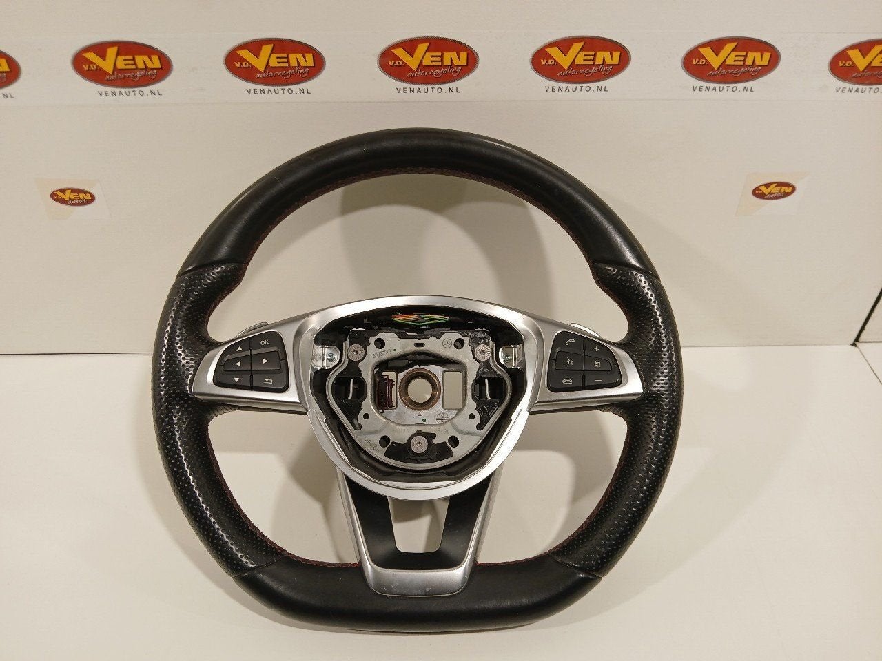 Stuur Mercedes-Benz CLA, Auto-onderdelen, Besturing, Onderdelen@venauto.nl, Van der Ven Autorecycling B.V., Gebruikt, Ettenseweg 76, 4706 PB Roosendaal, The Netherlands