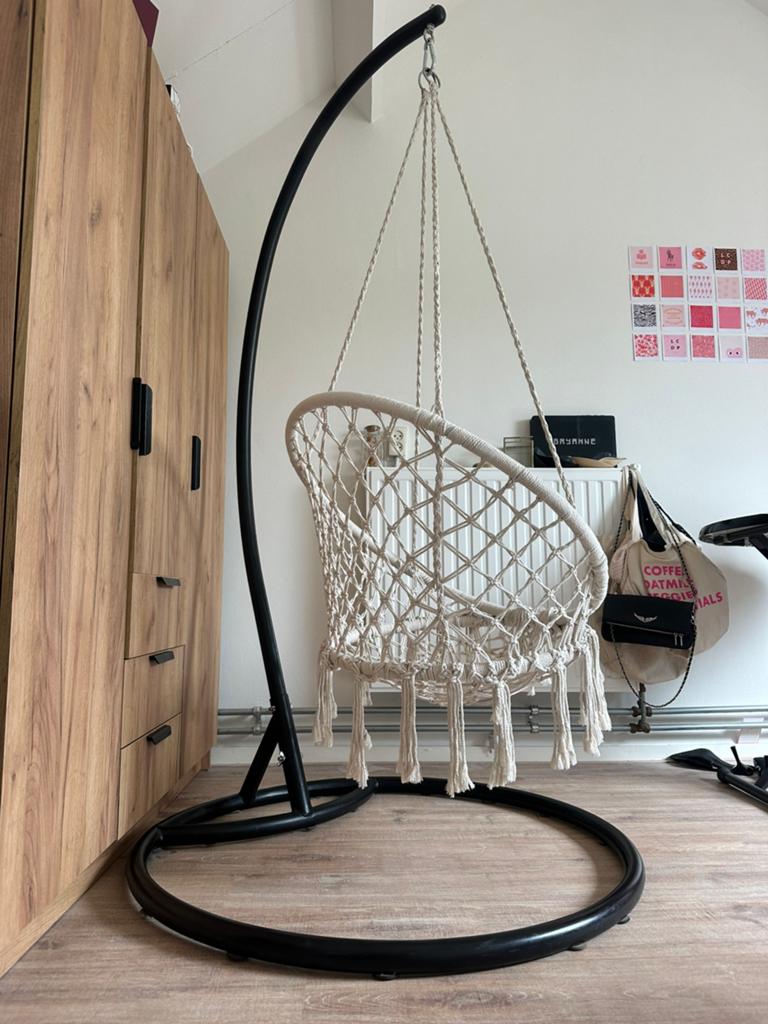 Hangstoel + standaard, Huis en Inrichting, Stoelen, Ophalen, Zwart, Eén