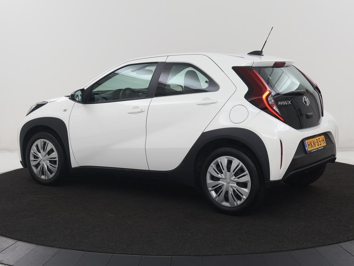 Toyota Aygo X 1.0 VVT-i MT Play | 5-deurs | Adaptive cruise, Stof, Gebruikt, Euro 6, 920 kg