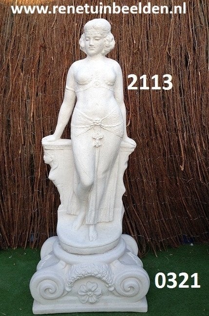 Mata hari met zuil.  nr 2113 & 0321., Ophalen, Nieuw, Beton, Mensenbeeld
