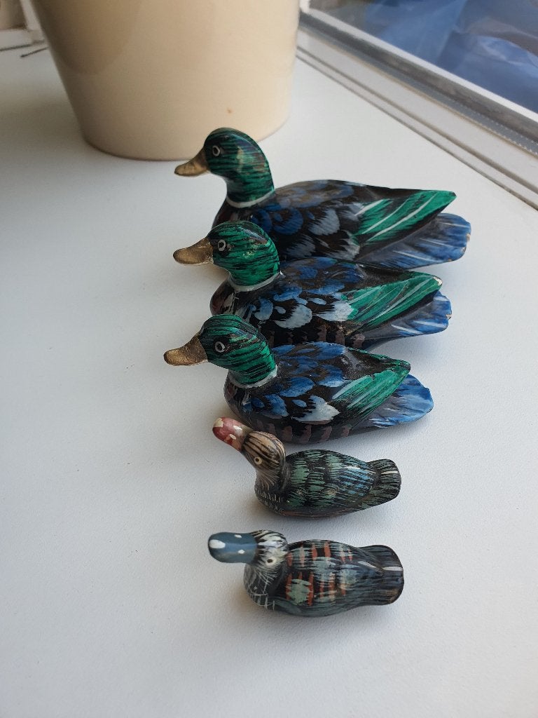 Vintage handgeschilderde houten eenden – set, Verzamelen, Dierenverzamelingen, Beeldje of Figuurtje, Ophalen of Verzenden