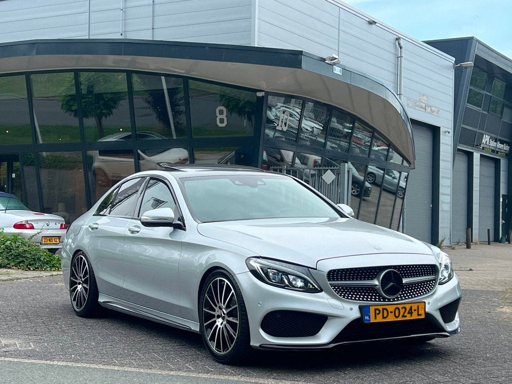 Mercedes-Benz C-klasse AMG 220 CDI PANO LED LEDER NAVI AUTOM, Automaat, Achterwielaandrijving, 4 cilinders, 23 km/l