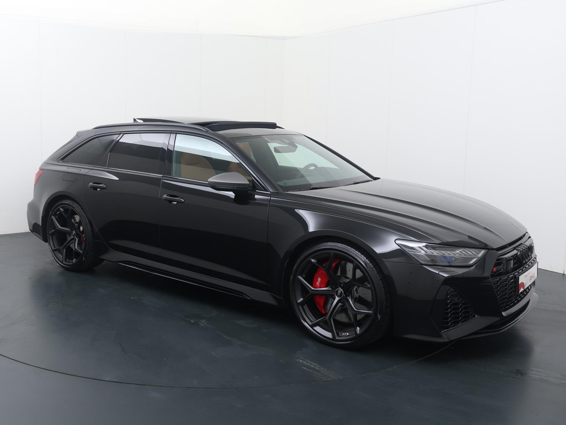 Audi RS 6 Avant 4.0 TFSI Quattro performance | 630 PK | Trek, Gebruikt, Met garantie (alle), 2065 kg, Leder