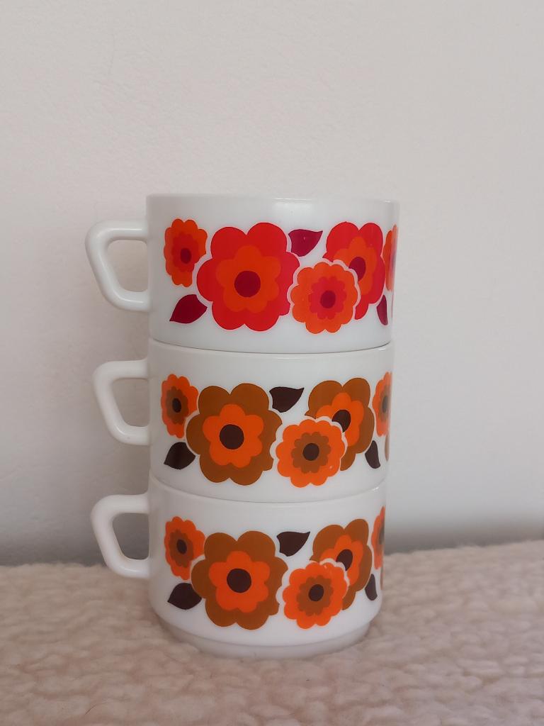 set vintage arcopal soepkommen bloem lotus rood gehard glas, Ophalen of Verzenden, Glas, Overige stijlen, Kom(men)
