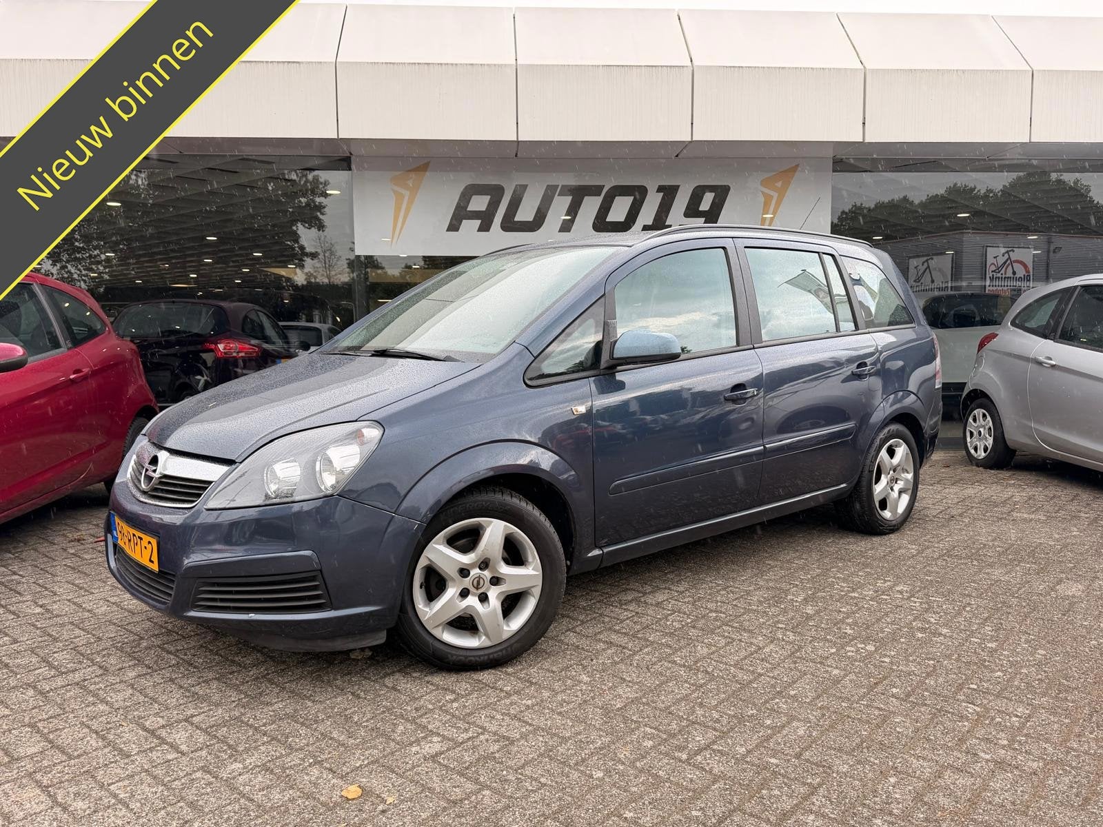 Opel Zafira 1.8 Business 7-pers, Auto's, Gebruikt, 4 cilinders, Blauw, Metallic lak