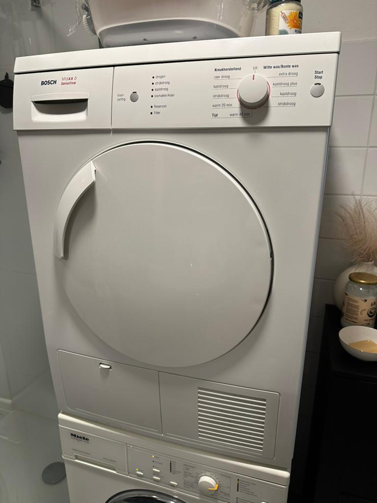 Gratis Bosch droger – defect / mogelijk pomp probleem, Witgoed en Apparatuur, Wasdrogers, Zo goed als nieuw, Condens, 6 tot 8 kg