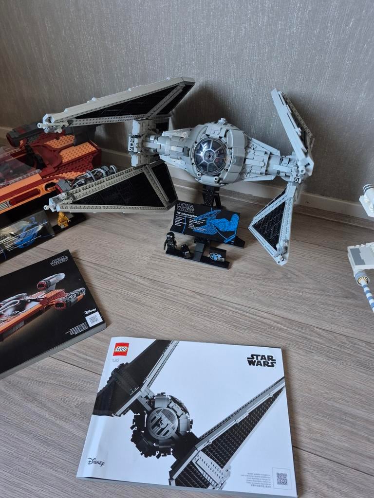 Lego UCS Tie interceptor 75382, Kinderen en Baby's, Speelgoed | Duplo en Lego, Zo goed als nieuw, Lego, Complete set, Ophalen of Verzenden