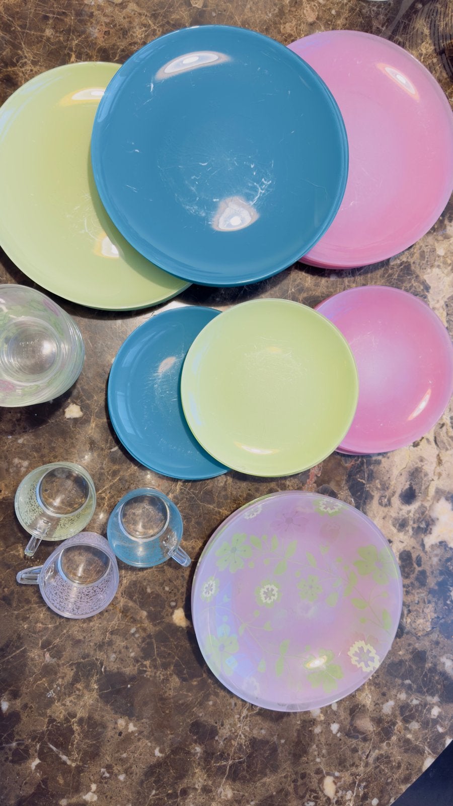 Vintage glazen servies set - borden, kommen, kopjes, Ophalen, Overige merken, Vintage, Compleet servies