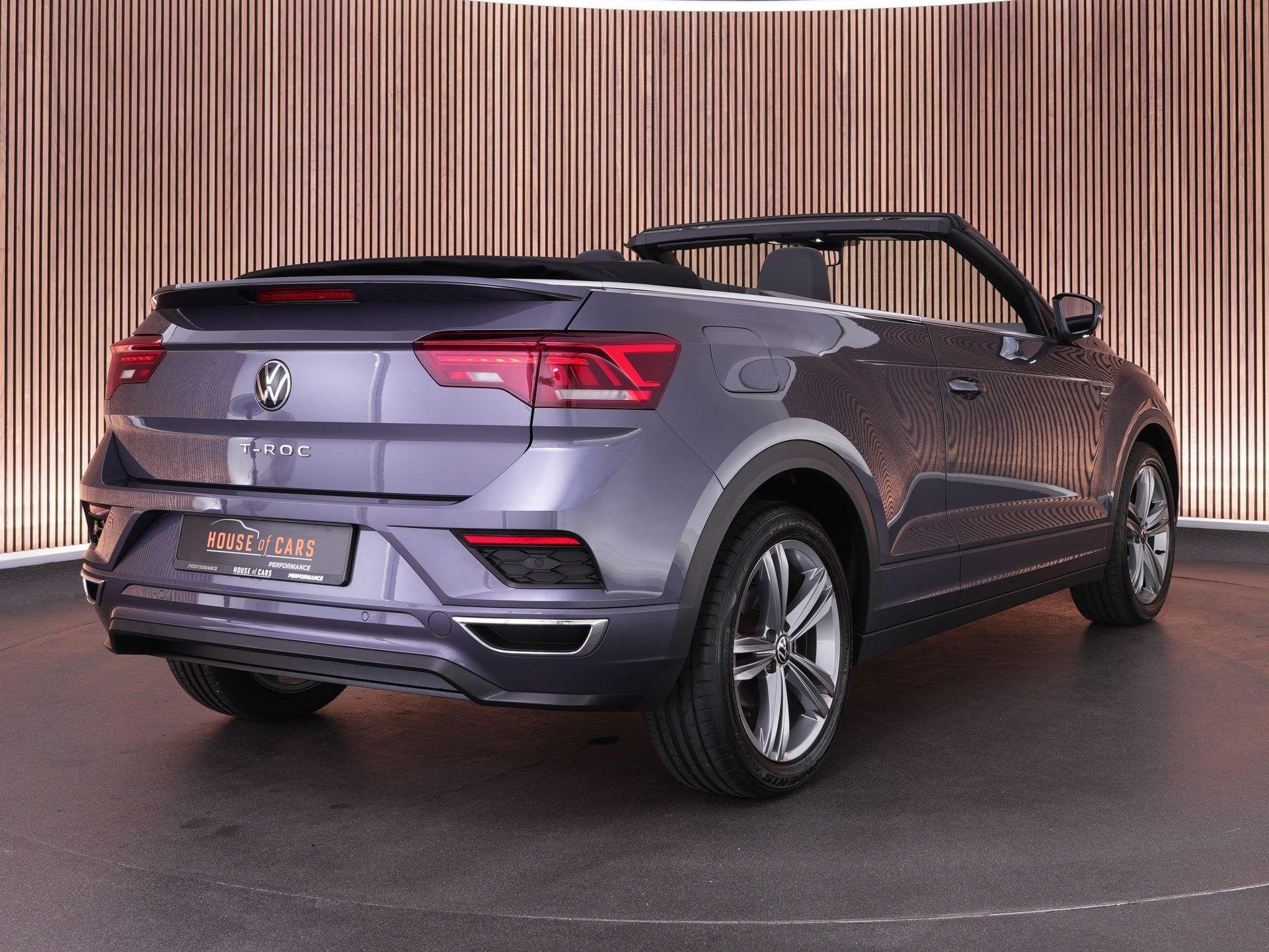 Volkswagen T-Roc Cabrio 1.5 150pk TSI R-Line |digital cockpi, 4 cilinders, 4 stoelen, 1438 kg, Bedrijf