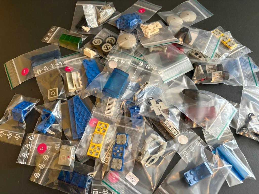 Partij lego. Classic space onderdelen, Lego, Lego, Verzenden, Zo goed als nieuw