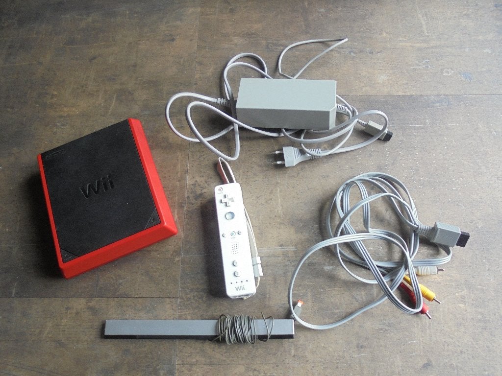 Nintendo Wii Mini spelconsole (zie foto's), Ophalen of Verzenden, Gebruikt, Met 1 controller