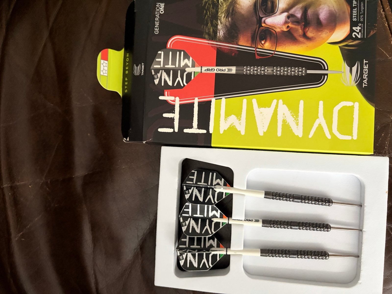 Target Darts Dynamite Generation One 24g Steel Tip Darts, Ophalen of Verzenden, Nieuw, Pijlen