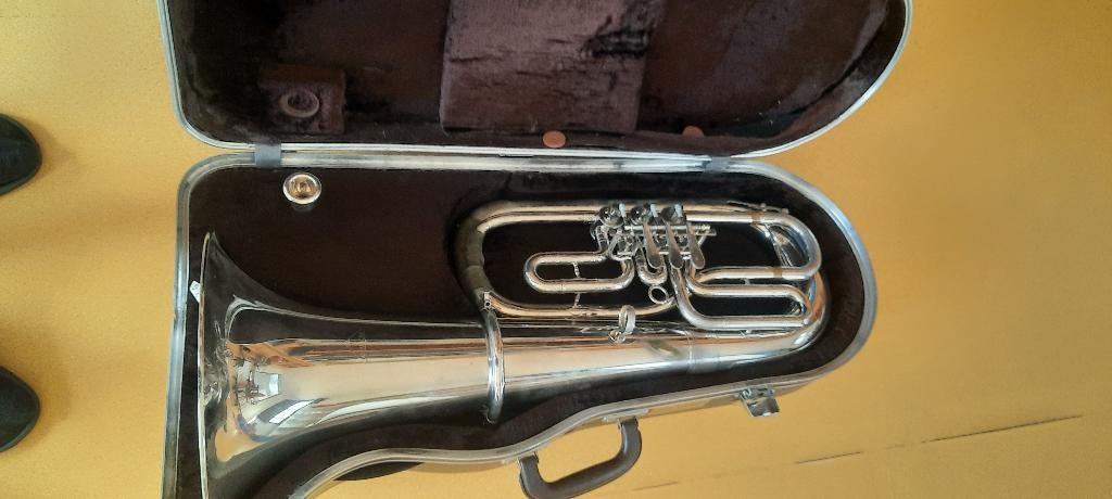 tuba Miraphone cilinderventielen (3), Muziek en Instrumenten, Blaasinstrumenten | Tuba's, Ophalen of Verzenden, Gebruikt, Euphonium of Tenortuba