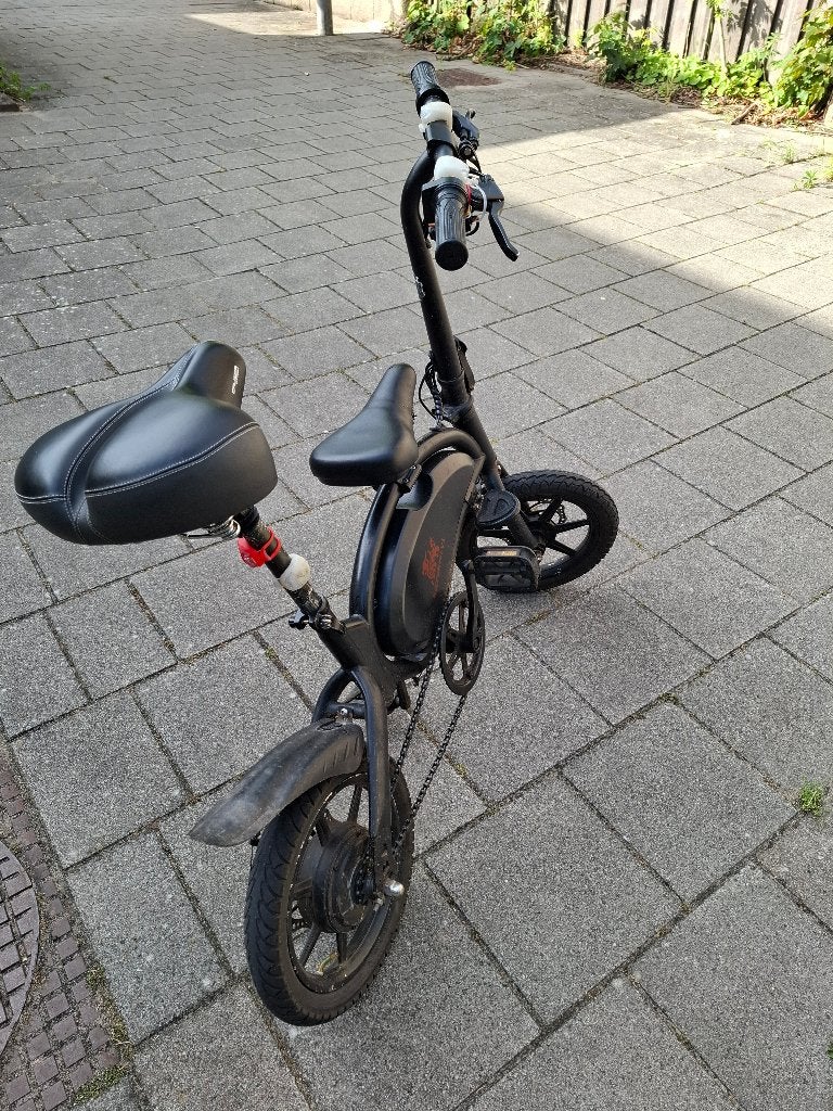 ebike kurgoo v1 / b2 e-bike vouwfiets elektrisch fiets 400wt, Ophalen, Zo goed als nieuw, 30 tot 50 km per accu, Overige merken
