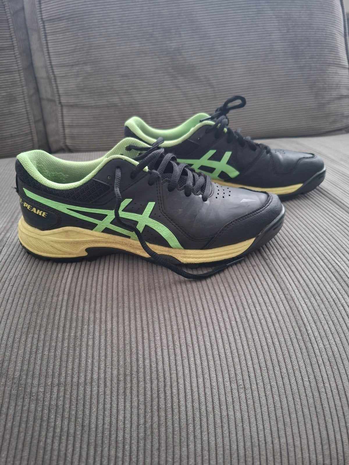 ASICS GEL-PEAKE Sportschoenen - Zwart/Groen maat 38, Ophalen, Gebruikt, Schoenen