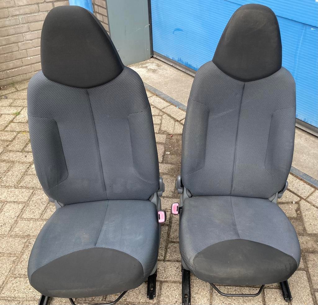 Citroen c1 peugeot 107 toyota aygo set voorstoel stoelen, Auto-onderdelen, Interieur en Bekleding, Ophalen, Aygo, Peugeot, C1