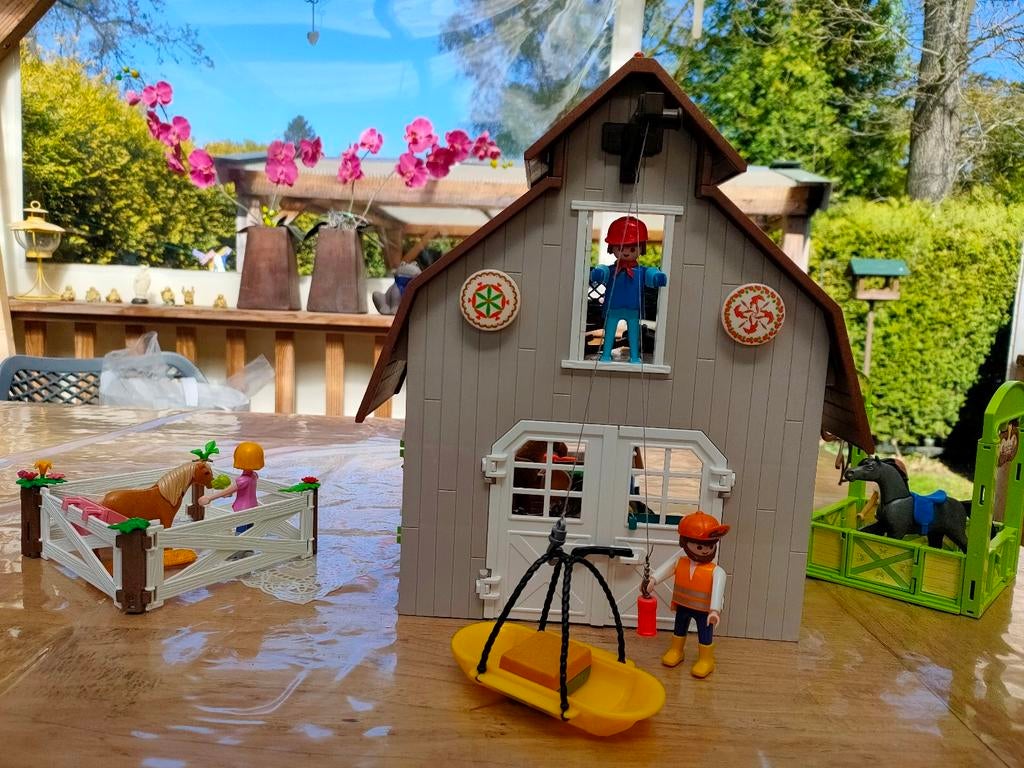 Manege met veel extra s, Ophalen of Verzenden, Zo goed als nieuw