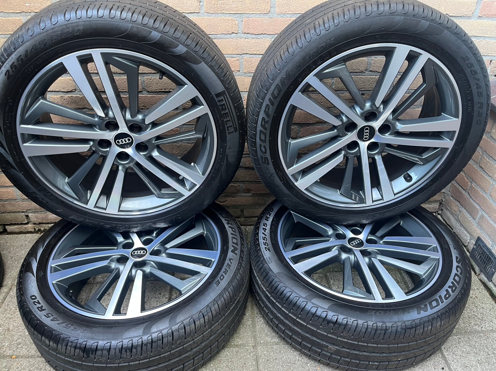 NiEUWE demo 20” orig Audi Q5 SRQ5 SQ5 Pirelli zomerset, 255 mm, Banden en Velgen, Nieuw, Ophalen of Verzenden