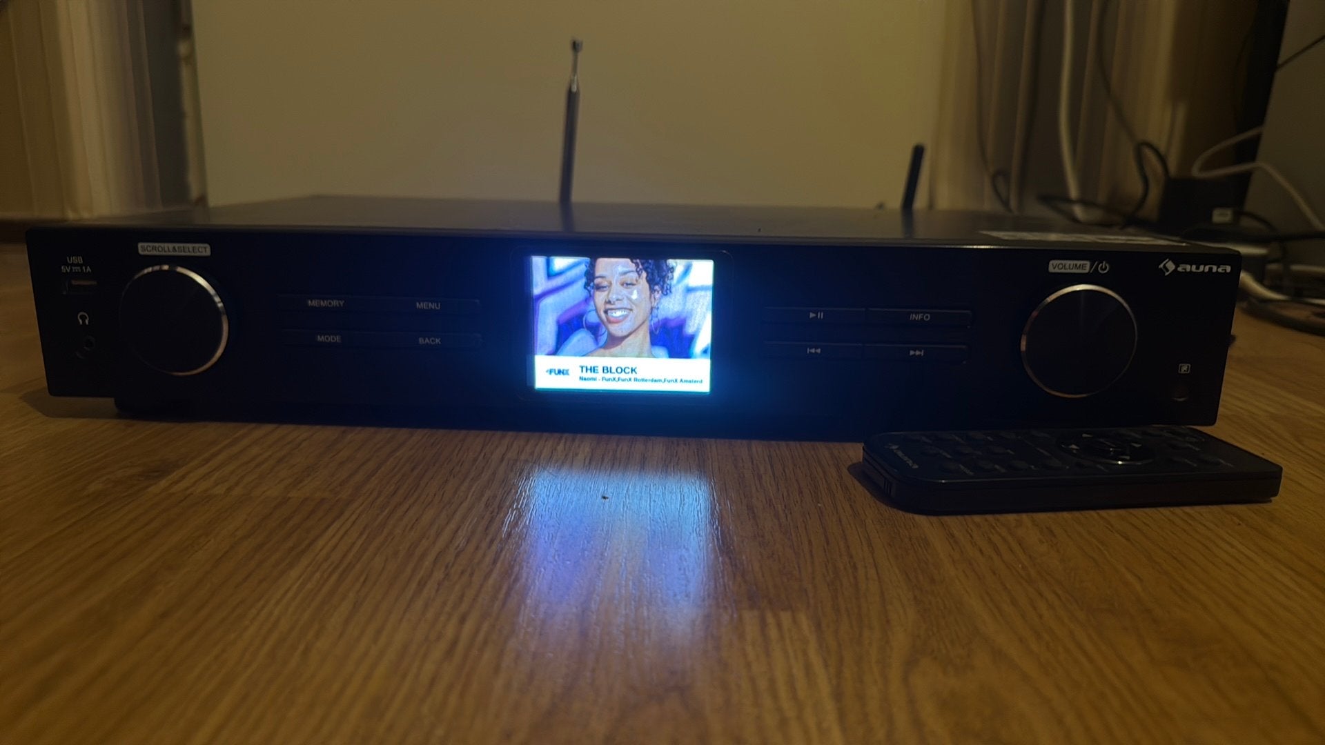 Auna iTuner 320 BT Hifi Streamer –Internetradio DAB+ Spotify, Ophalen of Verzenden, Zo goed als nieuw