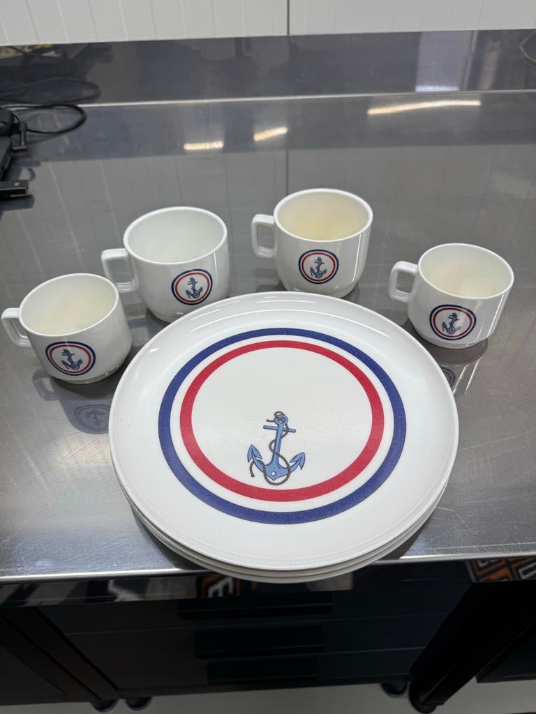Melania Monte Carlo Servies - Anker Design, Huis en Inrichting, Keuken | Servies, Overige materialen, Gebruikt, Ophalen of Verzenden
