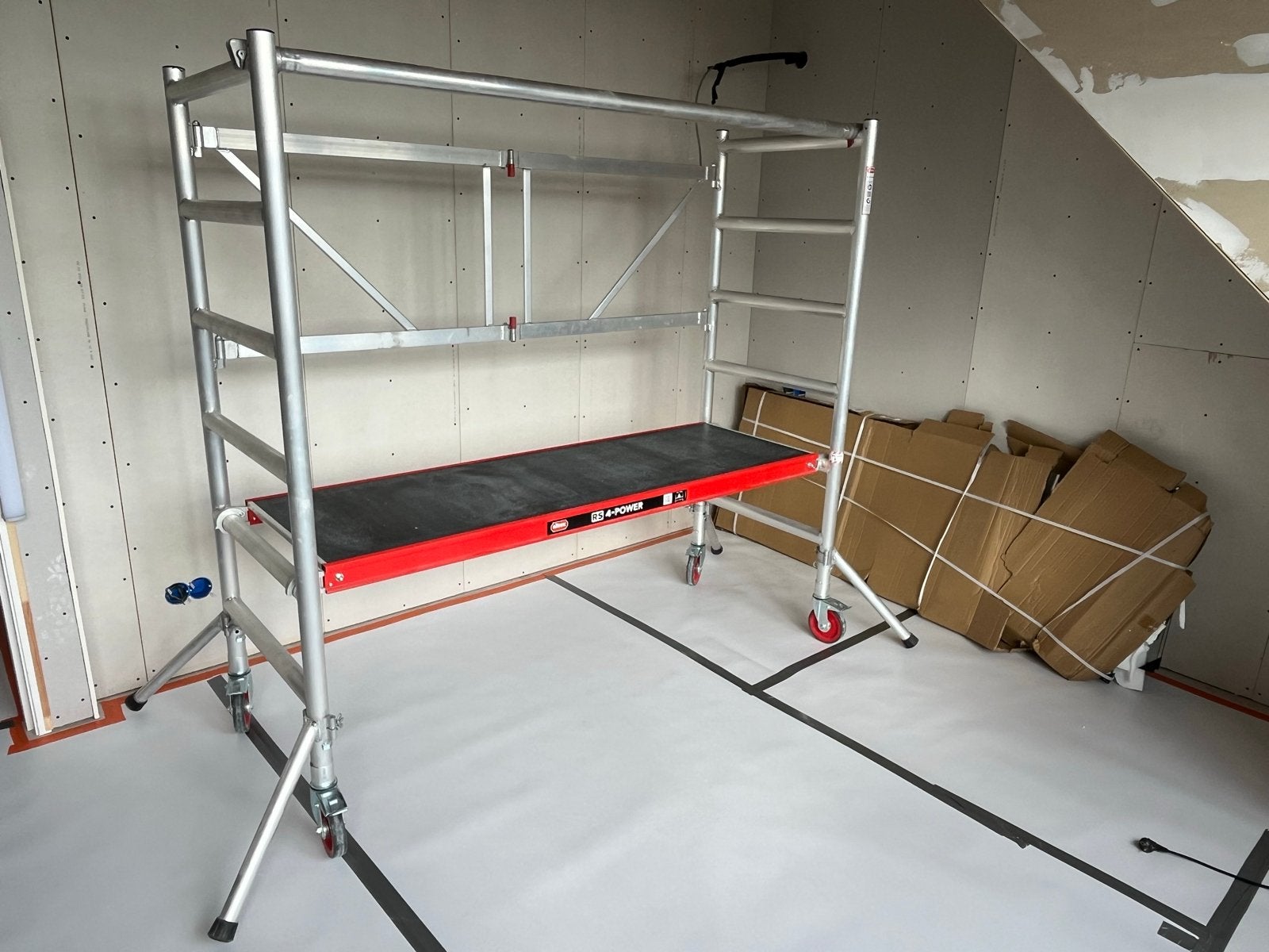 Kamersteiger te huur, Ophalen, Gebruikt, Rolsteiger of Kamersteiger, 2 tot 5 meter