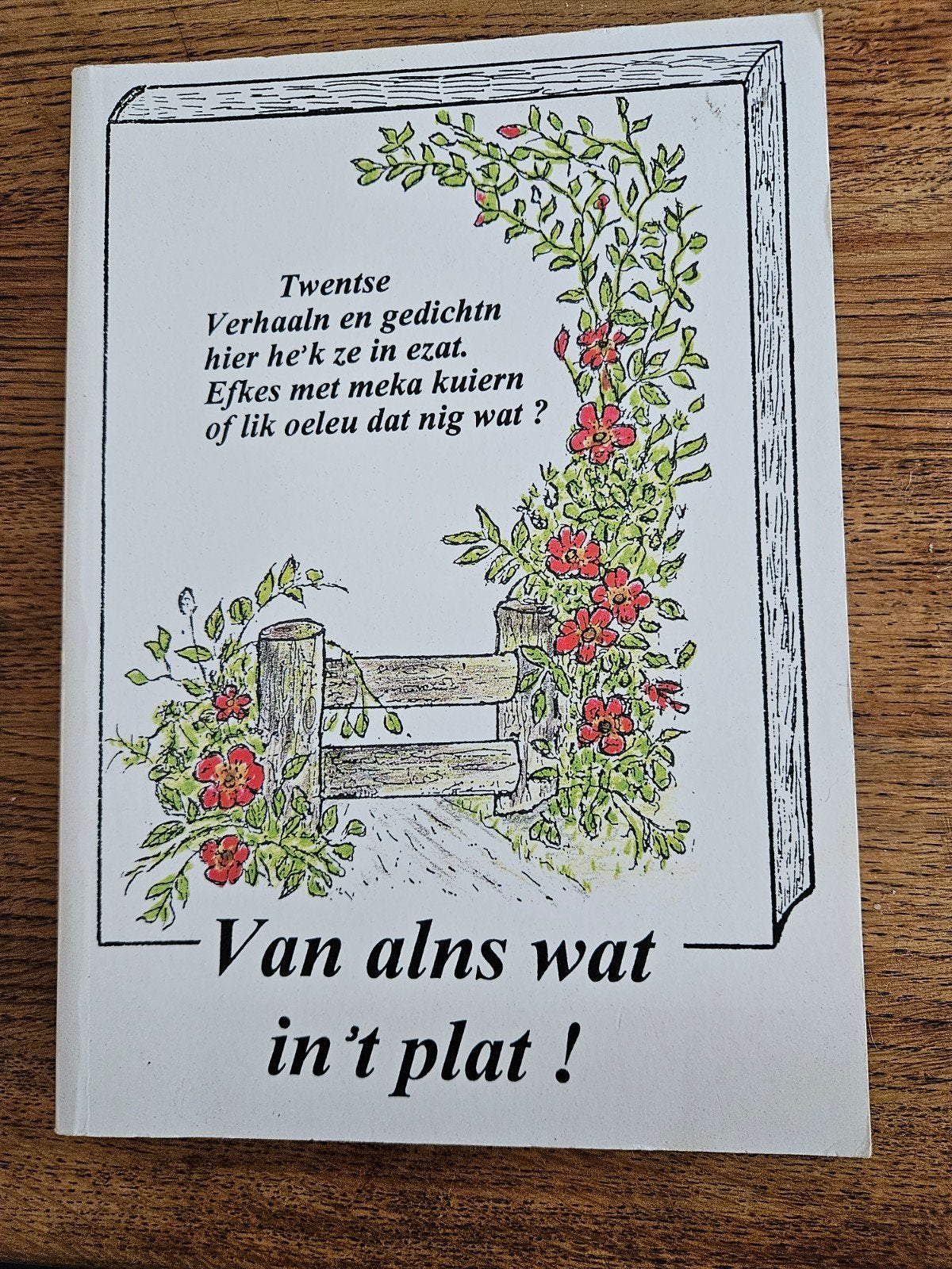 Twentse verhalen en gedichten: Van alns wat in't plat!, Boeken, Ophalen of Verzenden, Zo goed als nieuw, Hagedoorn Stichting, Meerdere auteurs