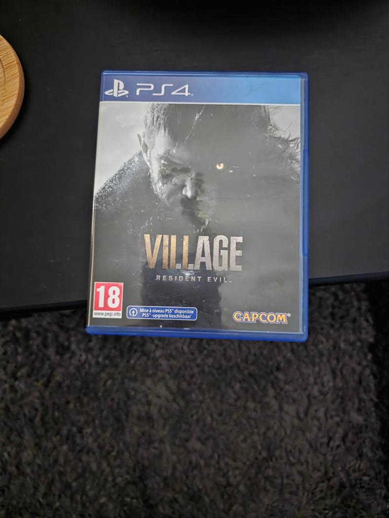 Resident Evil Village, Vanaf 18 jaar, 1 speler, Zo goed als nieuw, Ophalen