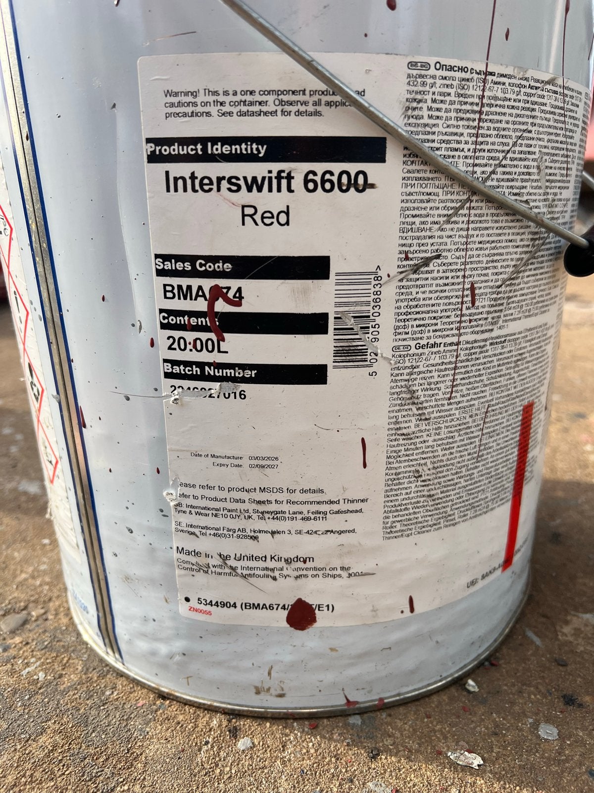 INTERNATIONAL Rode antifouling - ca. 13 liter, Watersport en Boten, Ophalen, Zo goed als nieuw, Verven