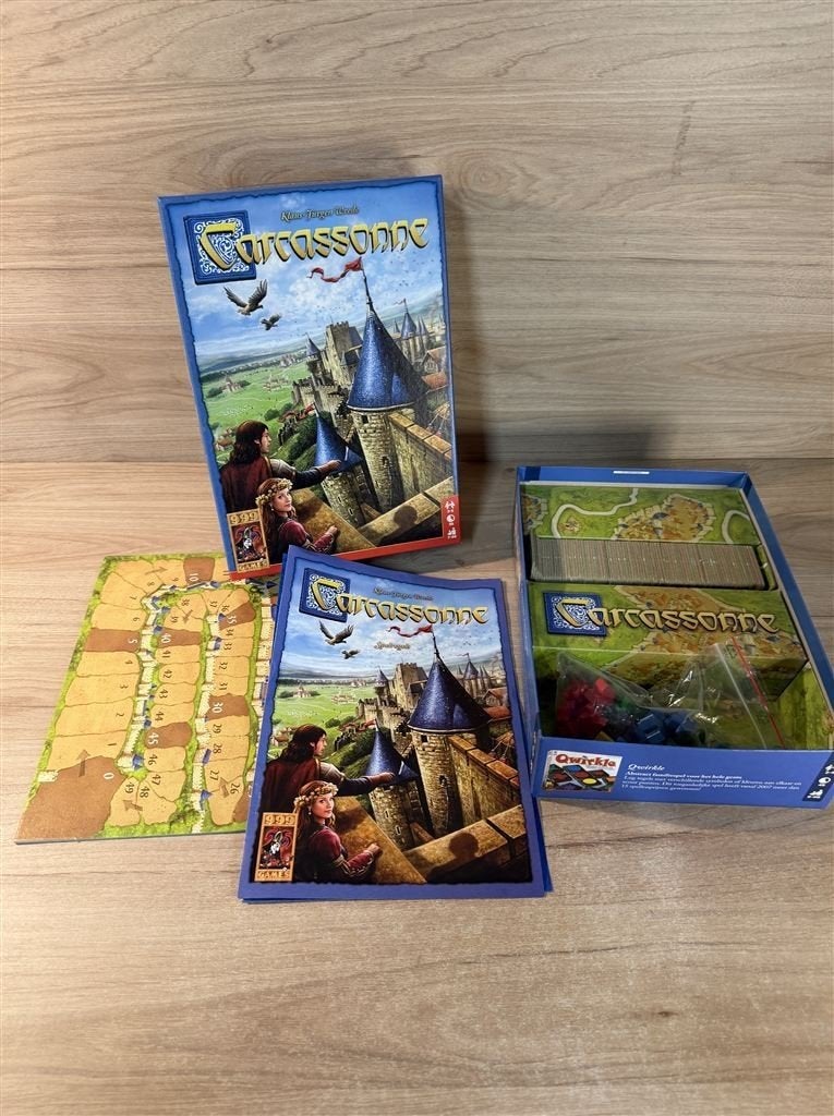 carcassonne nieuwe editie - 999 games - s6529, Hobby en Vrije tijd, Gezelschapsspellen | Bordspellen, Verzenden, Zo goed als nieuw