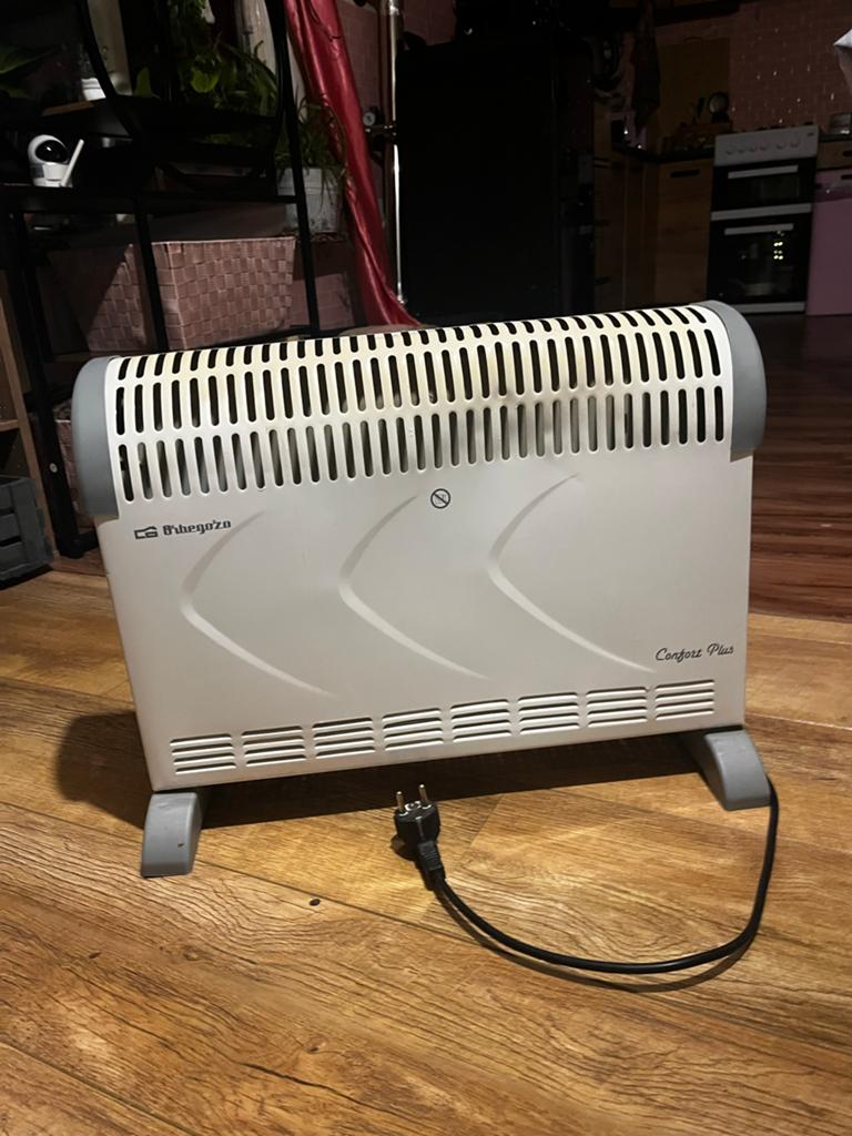 Orbegozo Convector Kachel CV 2300 A - 2000W, 30 tot 80 cm, Kachel, Ophalen of Verzenden, Zo goed als nieuw