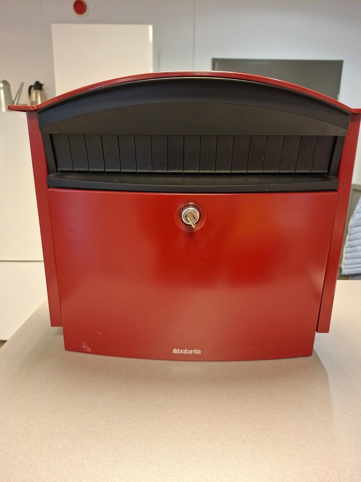 Brabantia brievenbus, Tuin en Terras, Brievenbussen, Ophalen, Zo goed als nieuw