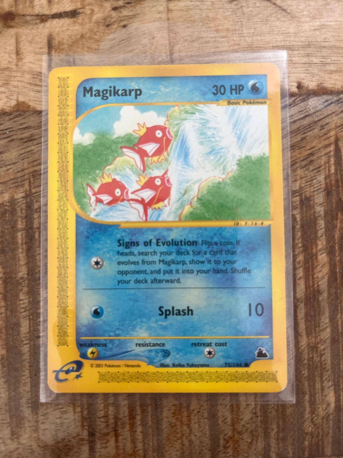 Pokémon Kaart Magikarp Skyridge 75/144 (2003), Ophalen, Gebruikt, Losse kaart