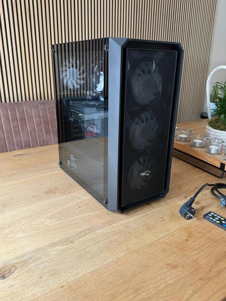 Krachtige Gaming PC - Zo goed als nieuw, Computers en Software, Desktop Pc's, Zo goed als nieuw, Onbekend, SSD, 16 GB, Met videokaart
