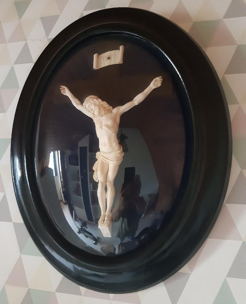 Kruisbeeld, Ophalen