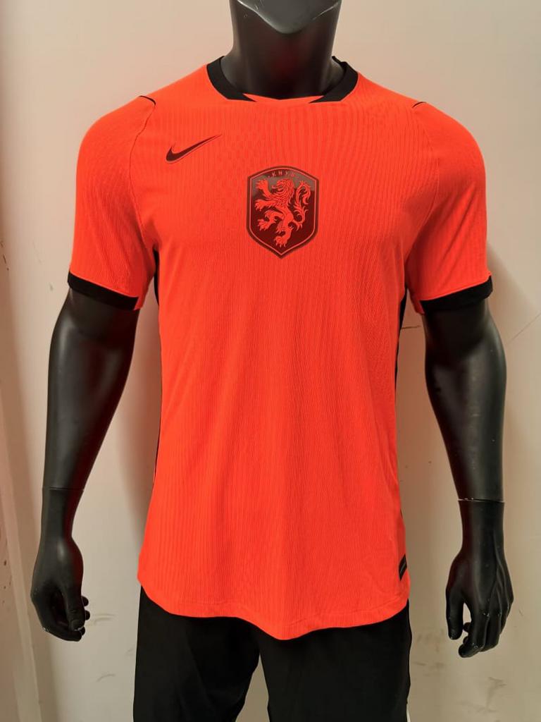 Nike shirt Oranje Maat M - WK 2026 T-shirt - spelers versie, Kleding | Dames, Sportkleding, Maat 38/40 (M), Overige typen, Nieuw