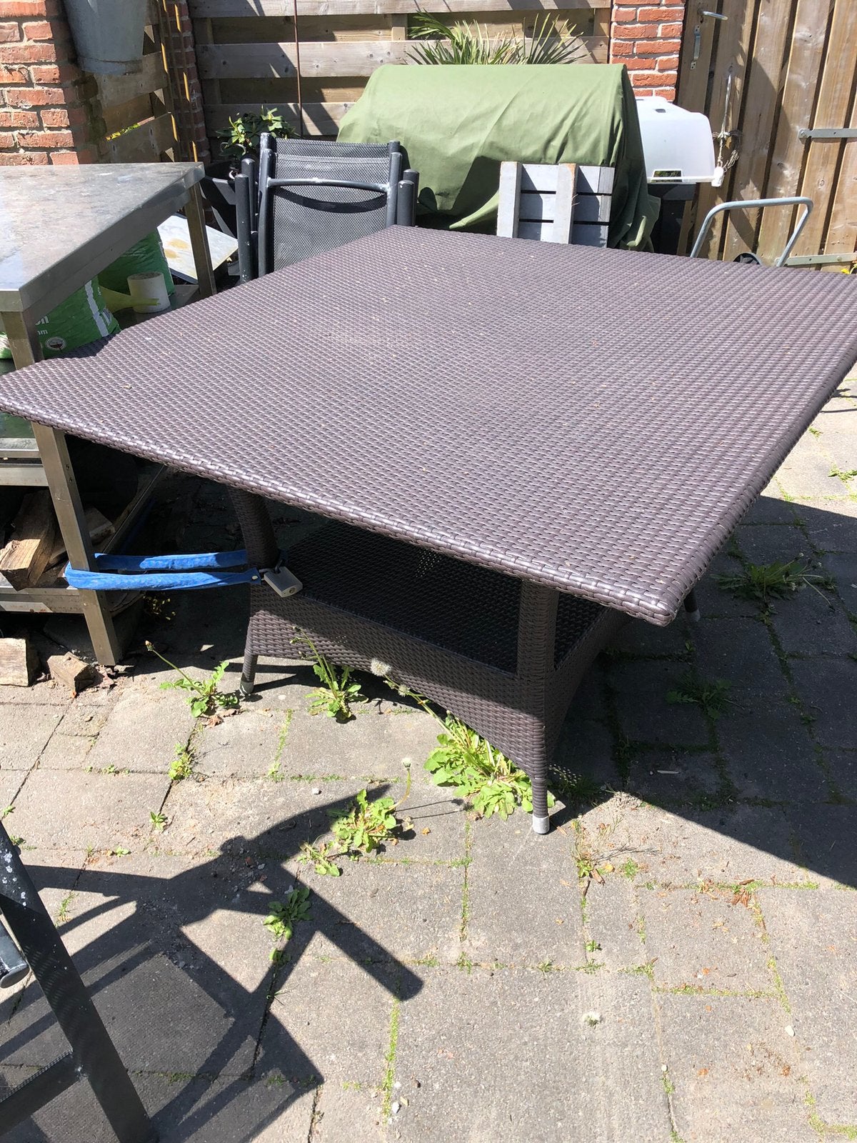 Tuintafel groot    40 euro, Tuin en Terras, Tuintafels, Ophalen, Zo goed als nieuw, Rechthoekig, Hout