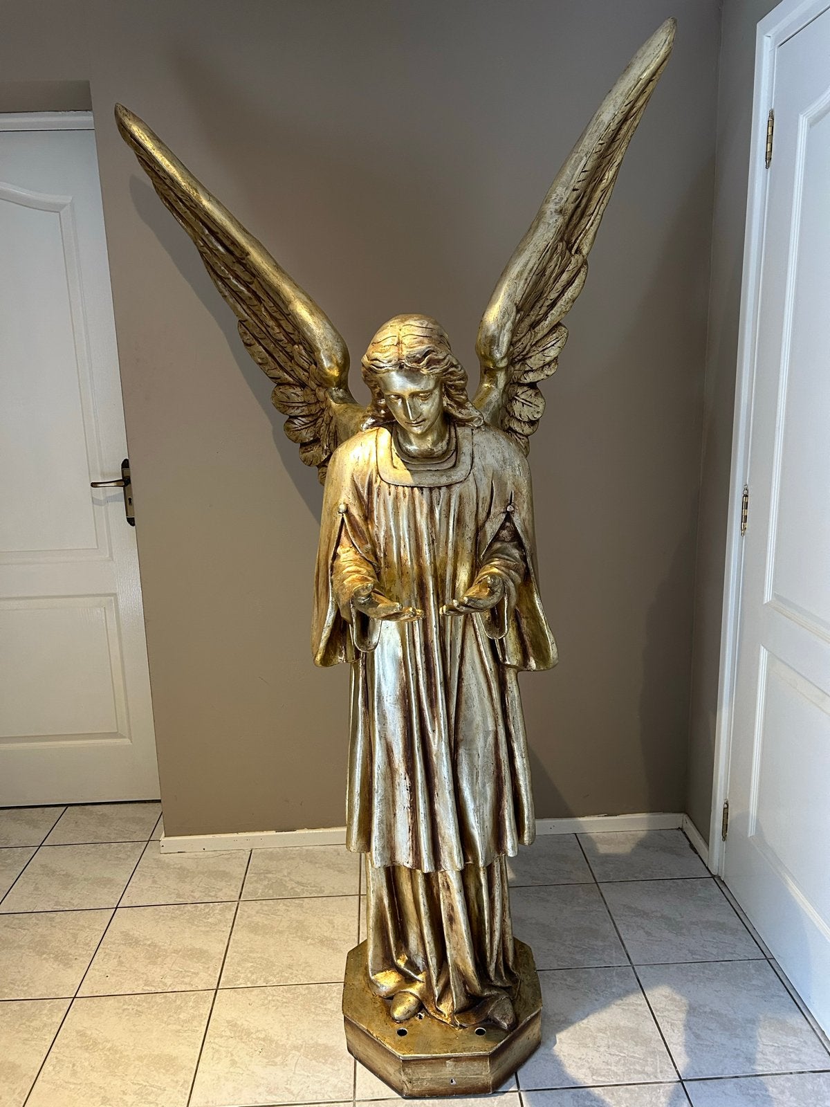 Levensgrote Gouden Engel - 200 cm hoog, polyester, Antiek en Kunst, Meer dan 2 meter, Kunststof, Ophalen of Verzenden, Beeld