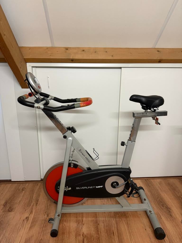 Hometrainer spinningfiets S-track 4600, Ophalen, Gebruikt, Spinningfiets, Metaal