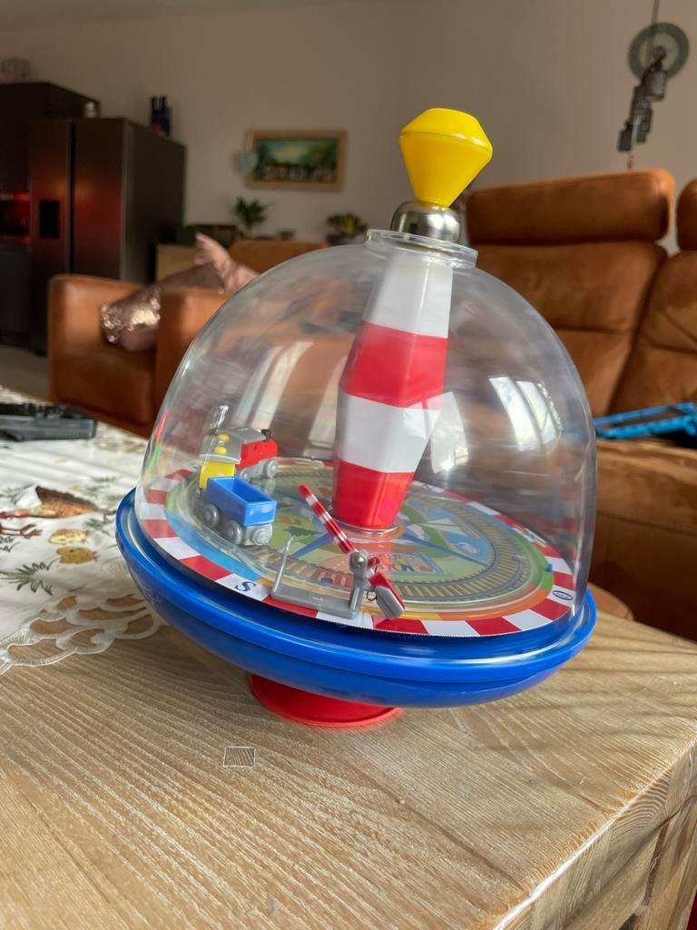 Vintage Draaitol met Treinbaan - Klassiek Speelgoed, Verzamelen, Automaten | Overige, Zo goed als nieuw, Ophalen of Verzenden