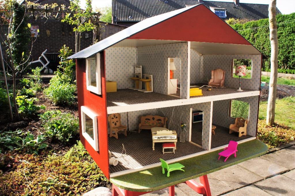 poppenhuis met inrichting, Kinderen en Baby's, Speelgoed | Poppenhuizen, Ophalen, Gebruikt, Poppenhuis