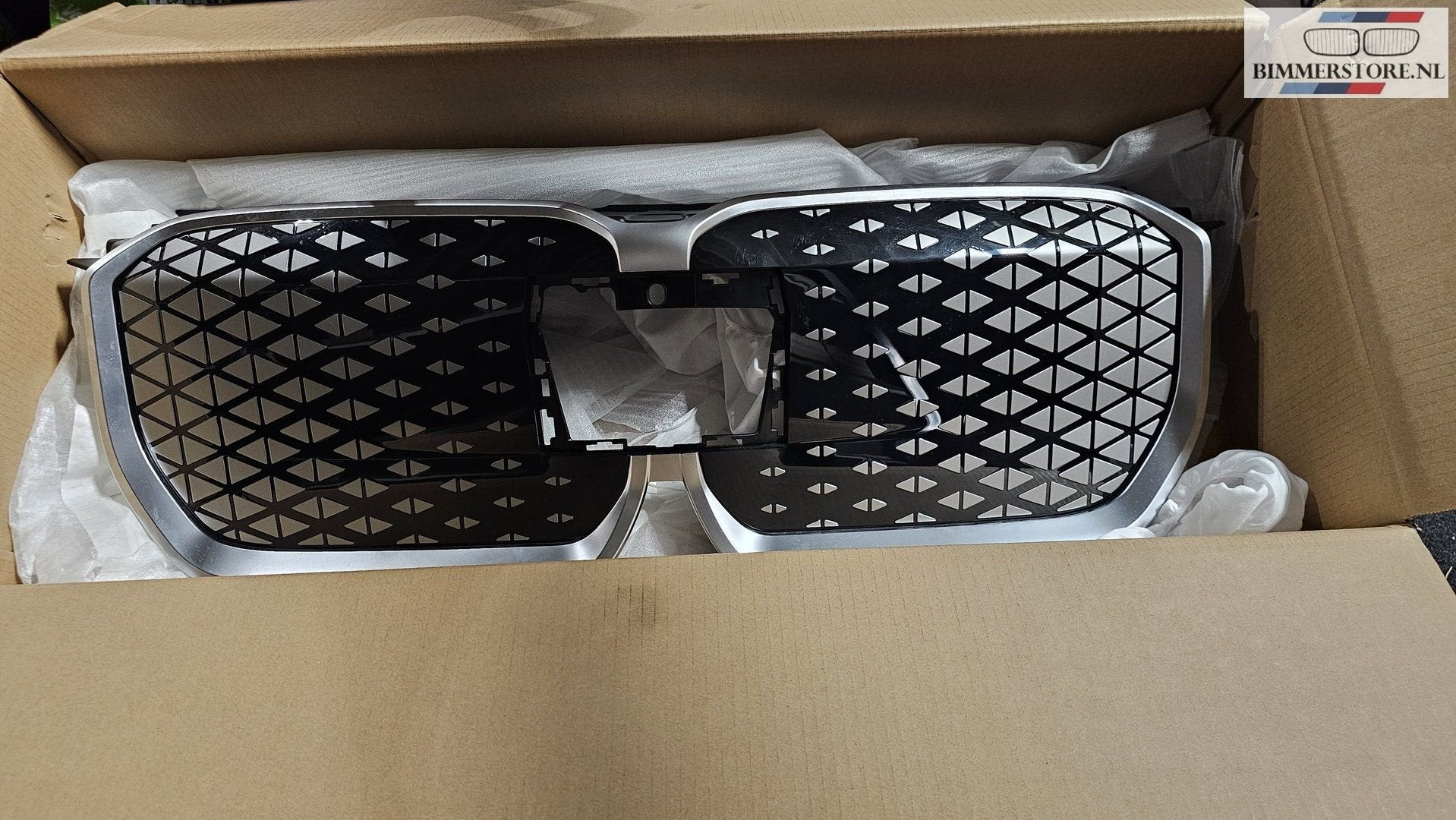 Grille spaaks chroom zilver BMW X1 U11 U12 5113185178-11, -, Nieuw, Ophalen of Verzenden, -