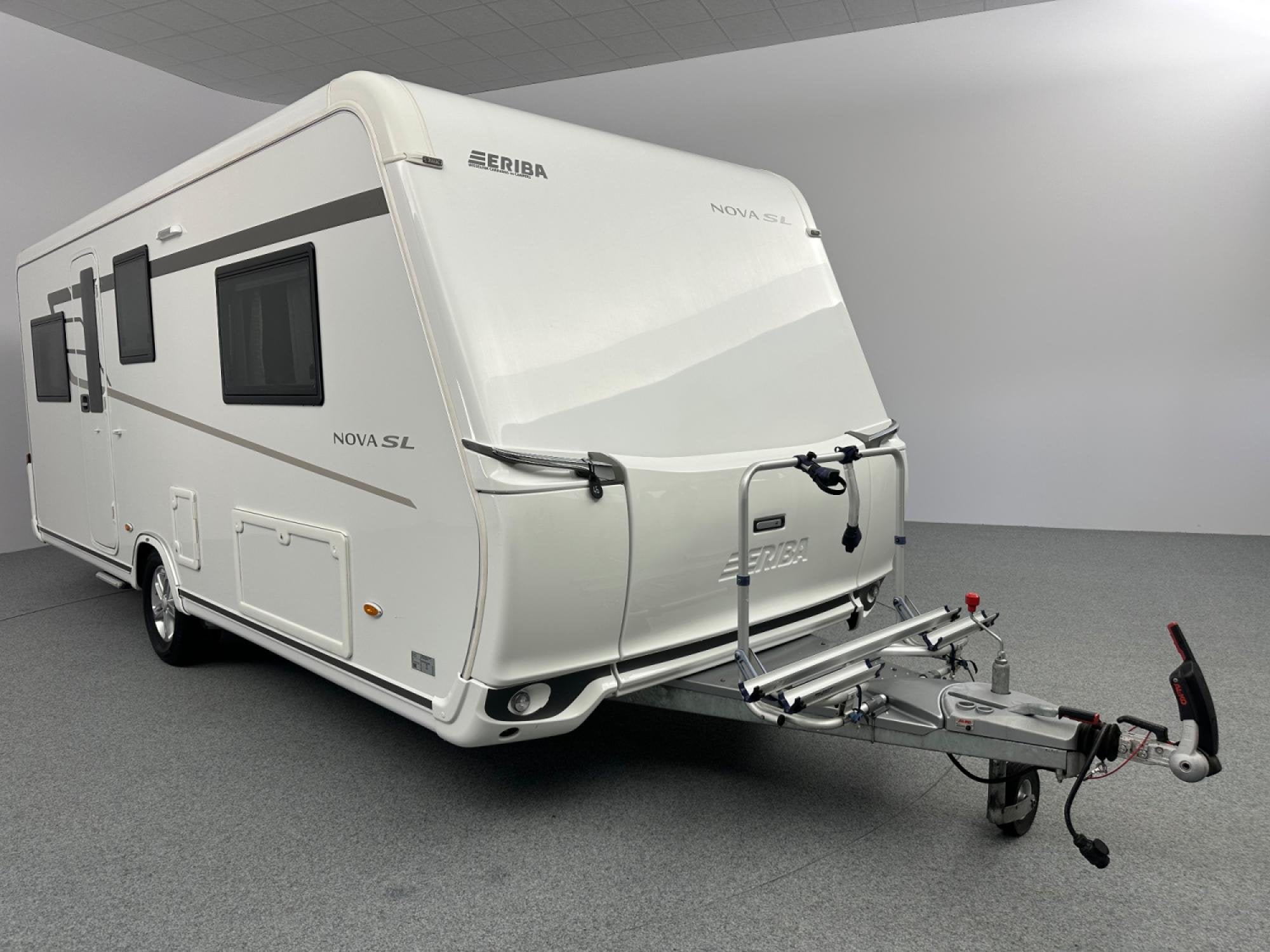 Eriba Nova 530 SL Dakairco Mover Voortent, Tot en met 2, Bedrijf, 5 tot 6 meter, Eriba