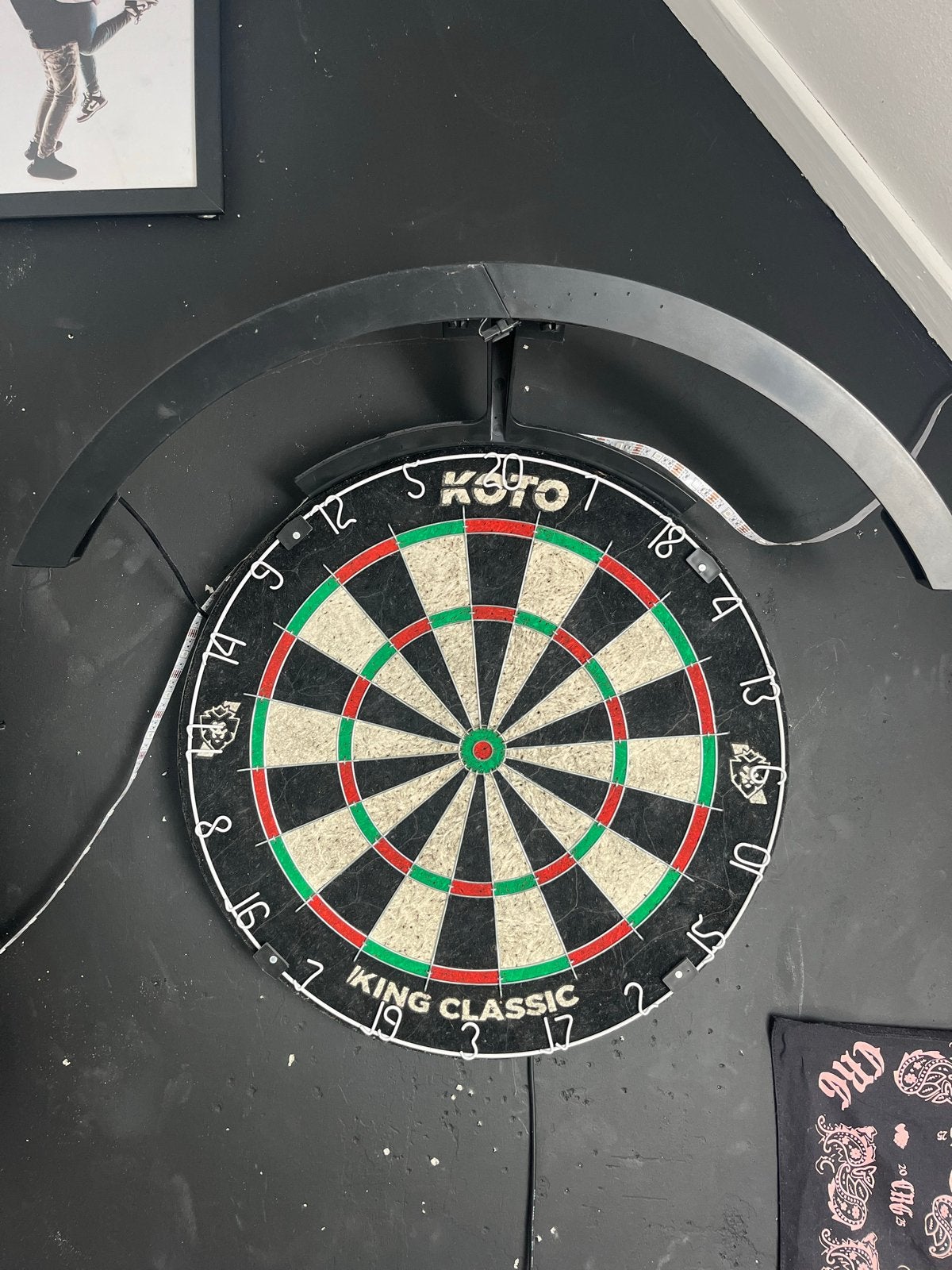 Koto King Classic Dartbord, Sport en Fitness, Darts, Ophalen of Verzenden, Gebruikt, Dartbord