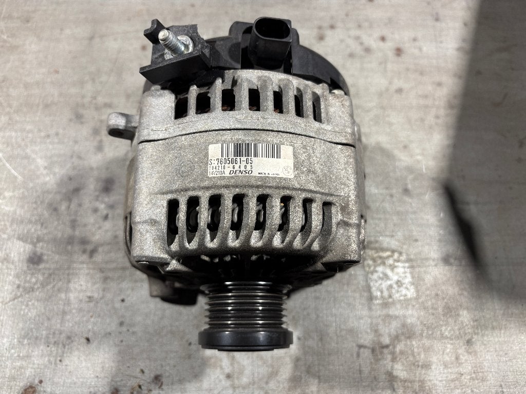 Dynamo bmw N20b20a 320i 520i 328i 528i  7605061, Auto-onderdelen, Motor en Toebehoren, Ophalen of Verzenden, Gebruikt, BMW