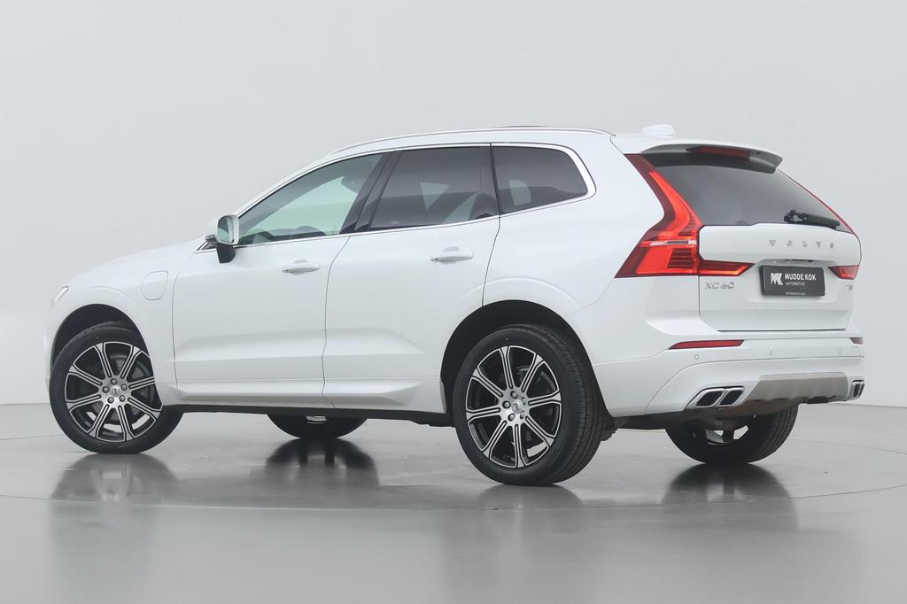 Volvo XC60 T8 Twin Engine Momentum | Luchtvering | Bowers&Wi, Gebruikt, 4 cilinders, 1969 cc, Leder en Stof