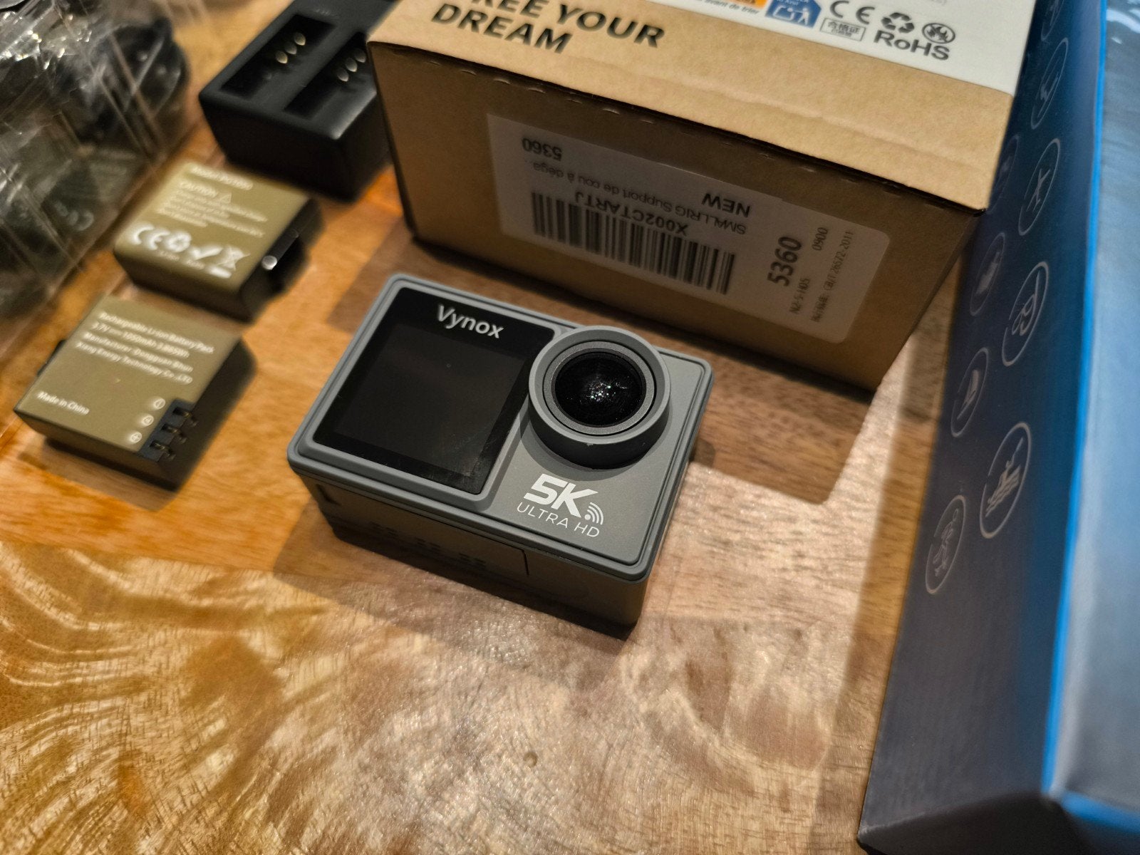 Vynox 5K Action Camera incl microfoon en Smallrig neck suppo, Ophalen of Verzenden, Overige merken