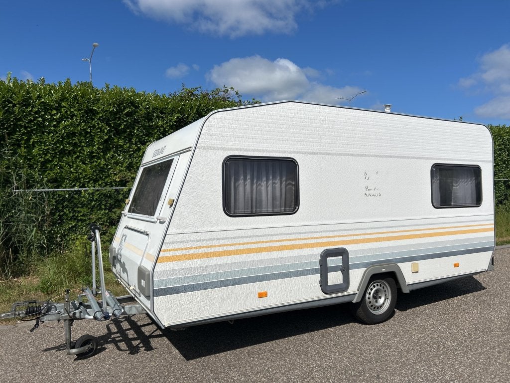 Knaus Sudwind 440 RONDZIT, VOORTENT 300XL, Niet ingevuld, Standaardzit, Bedrijf, Niet ingevuld